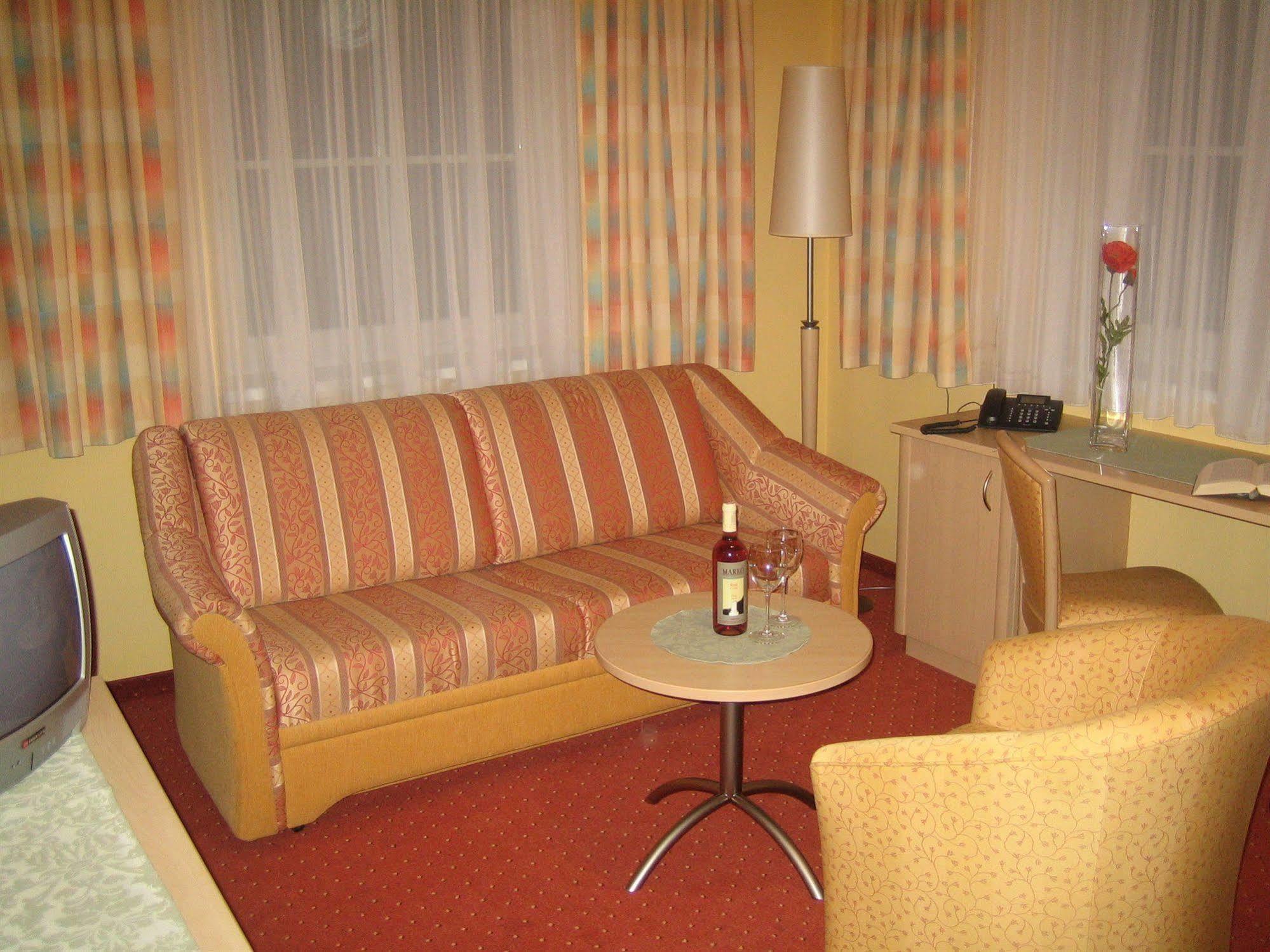 Landhotel Stofflerwirt Sankt Michael im Lungau Eksteriør bilde